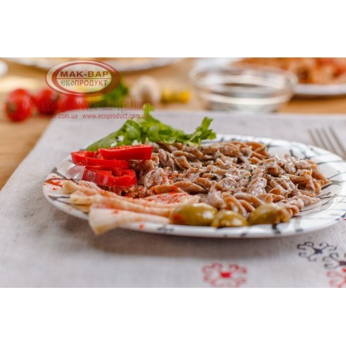 Макарони в сметанно-часниковому соусі